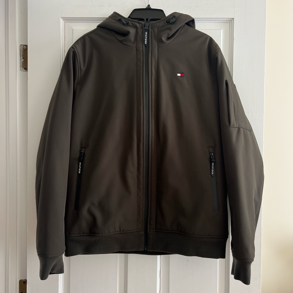 Tommy Hilfiger jacket/ size: L mens